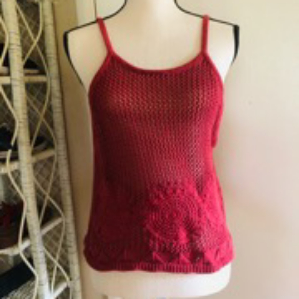LA hearts knit shirt
